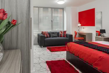 1 bed studio, Queens Terrace, City Centre, Southampton, SO143LR - Image 1